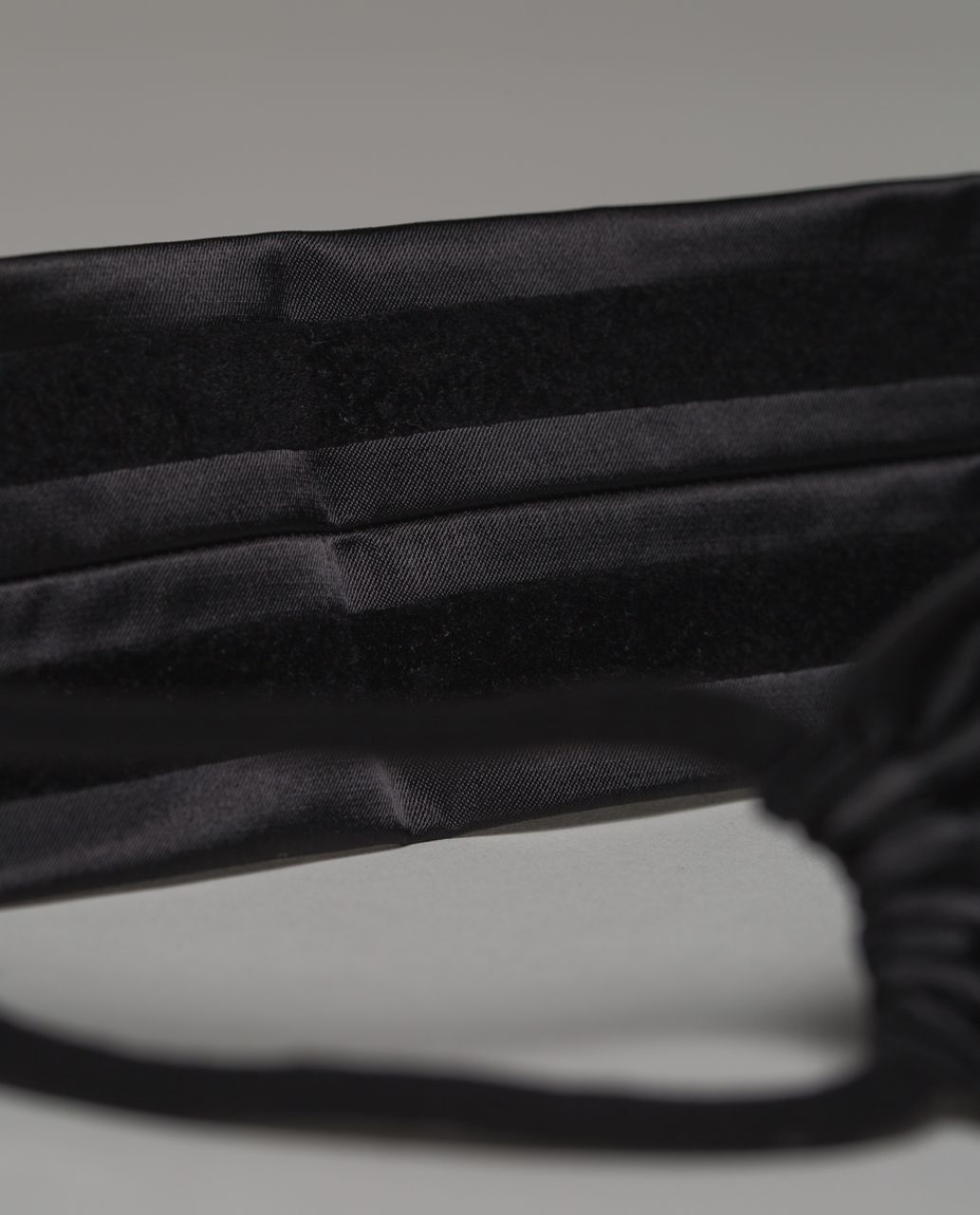 Lululemon Party Om Headband - Black