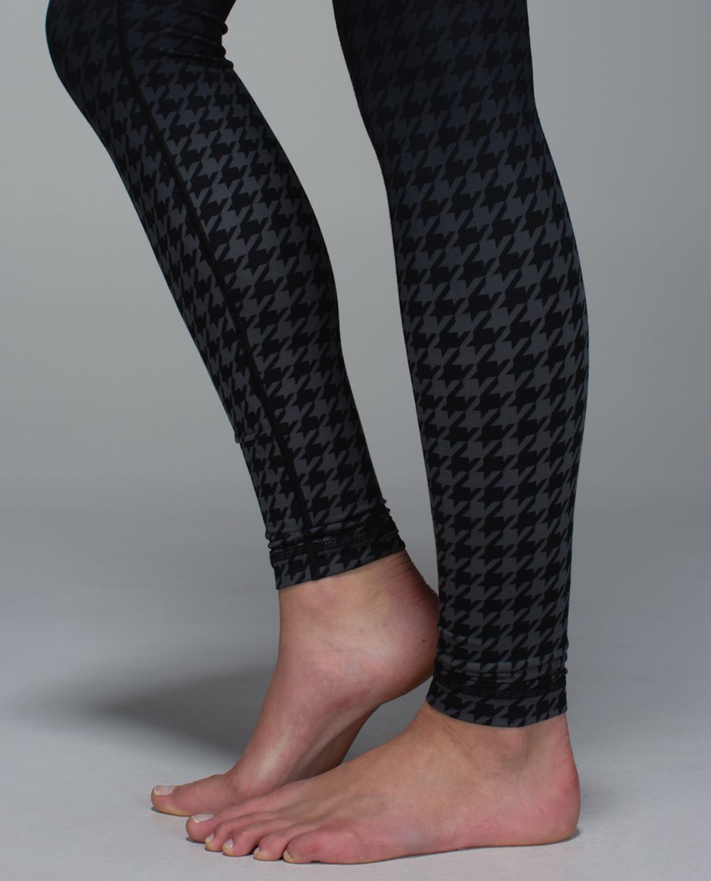 Sell Lululemon Houndstooth Leggings - Black/White