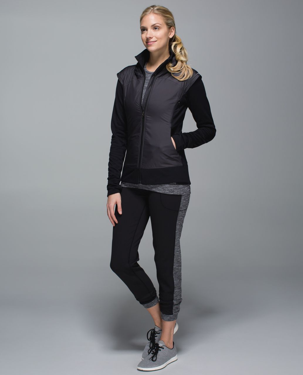 Lululemon Snug Sprinter Jacket - Heathered Black /  Black