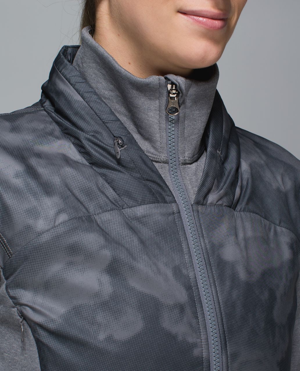 Lululemon Snug Sprinter Jacket - Heathered Slate / Dream Rose Slate Black