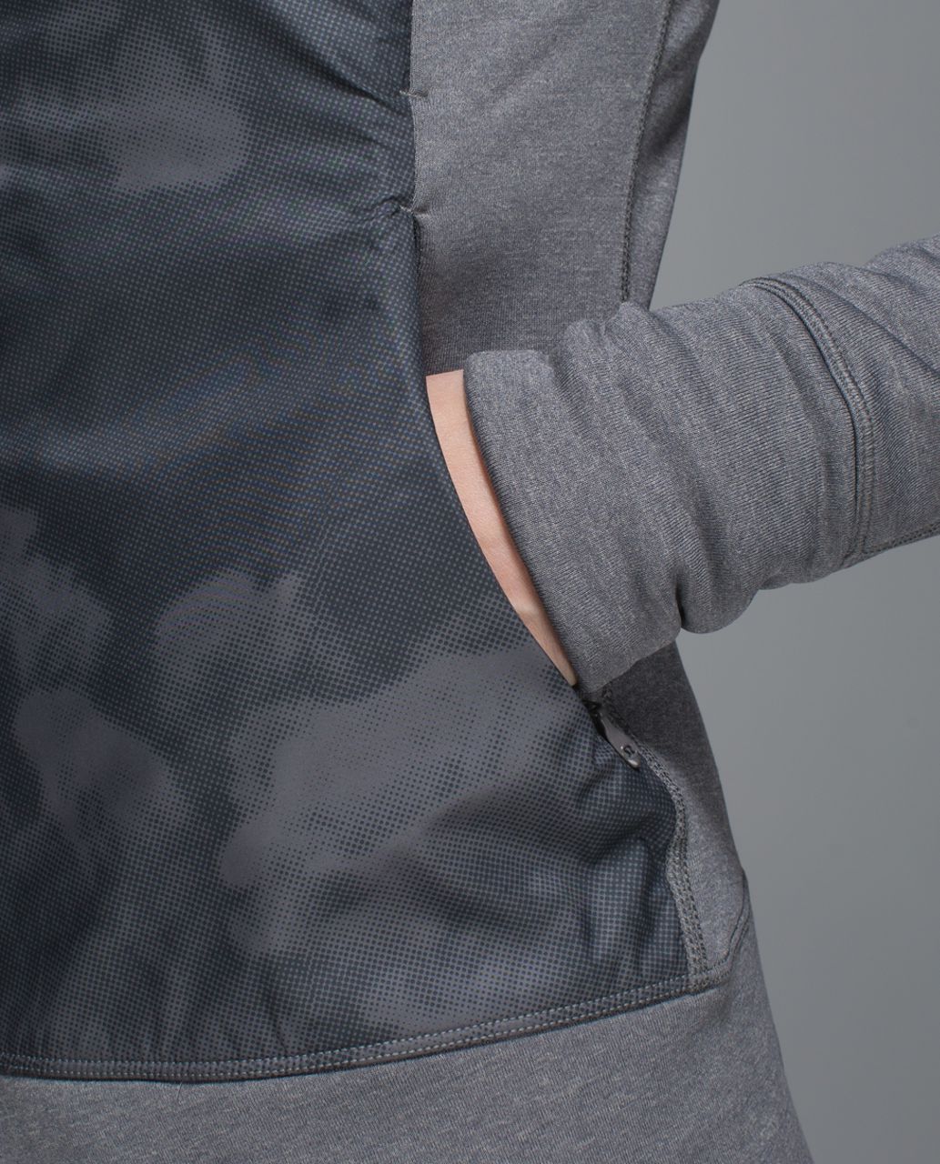 Lululemon Snug Sprinter Jacket - Heathered Slate / Dream Rose Slate Black