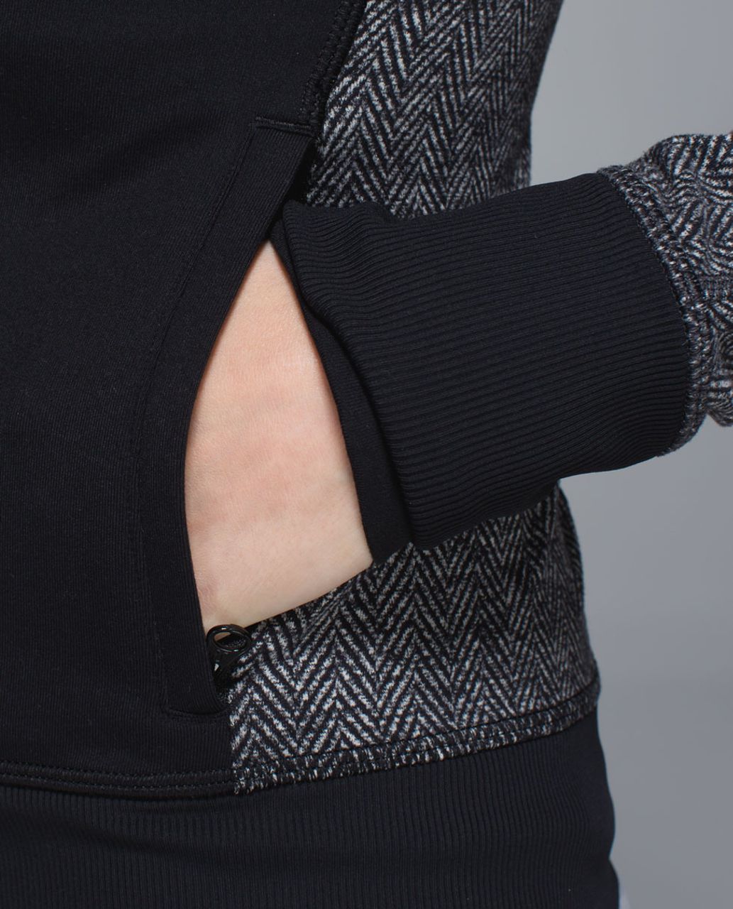 Lululemon Be Present Jacket - Black / Giant Herringbone Black Heathered Black