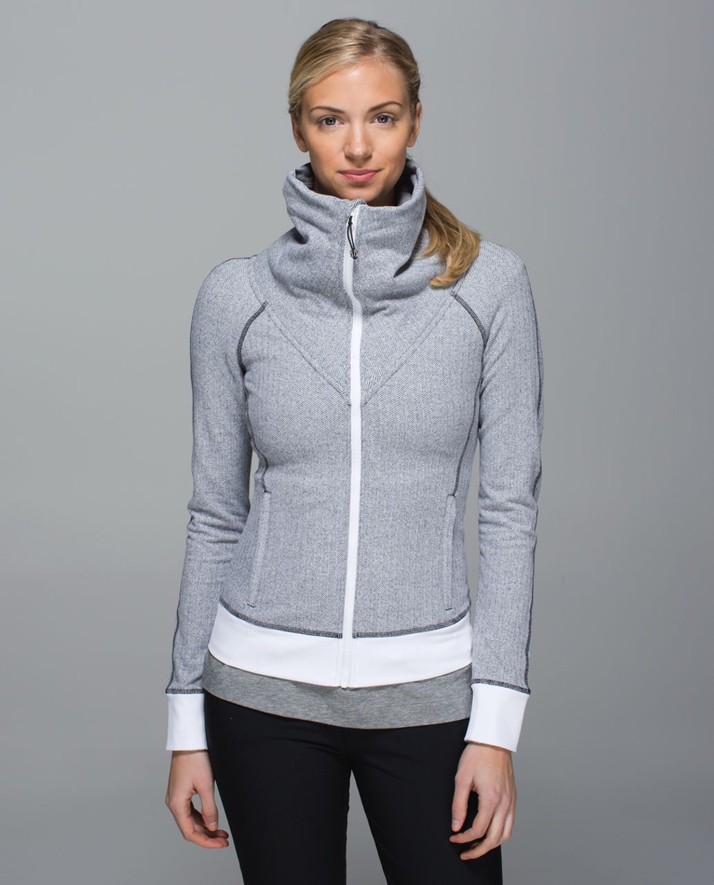 Lululemon Be Present Jacket - Heathered Herringbone Heathered Black White