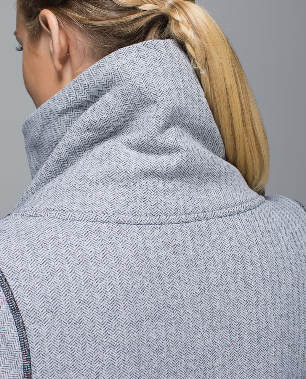 Lululemon Be Present Herringbone Jacket- Size 4 – The Saved Collection