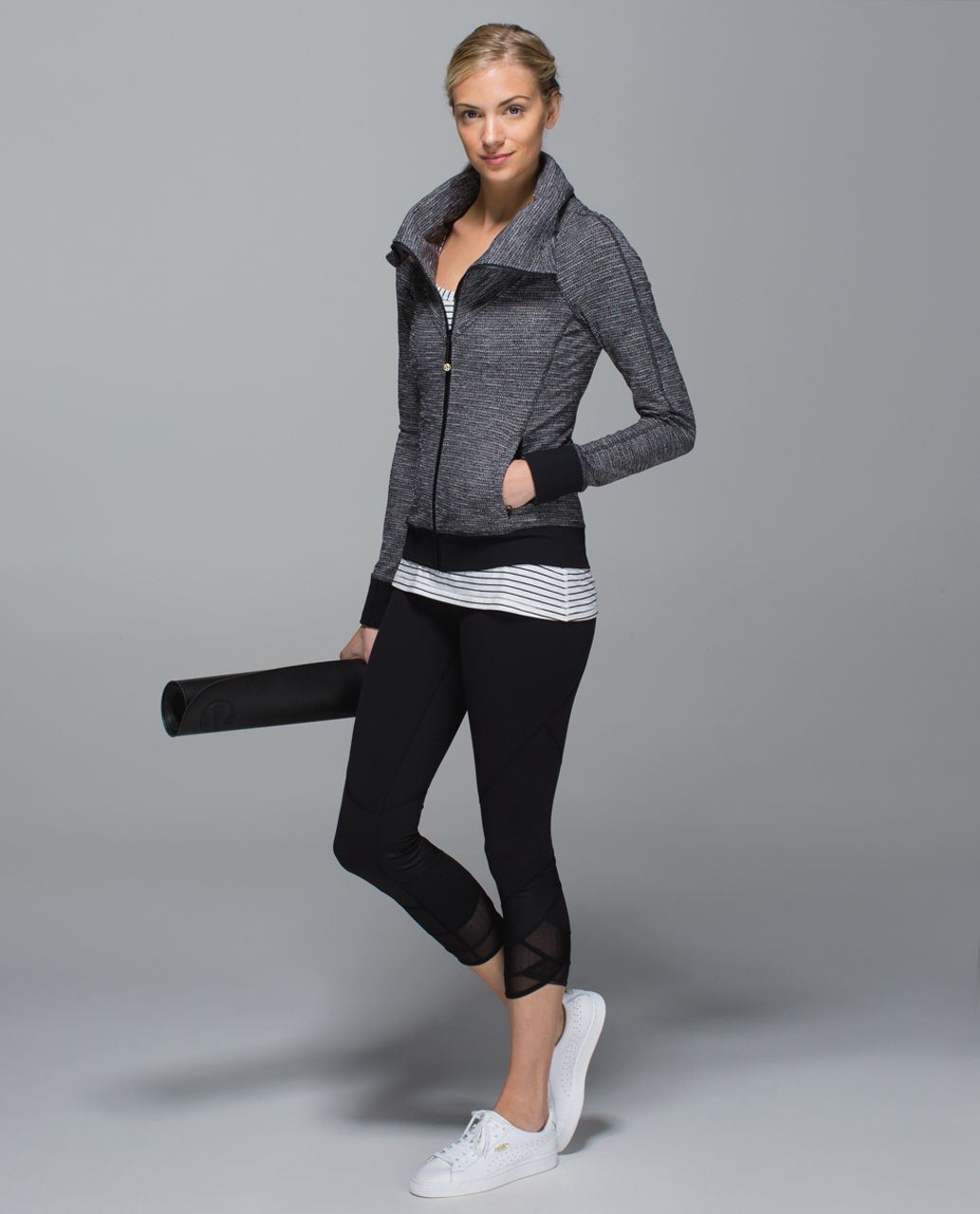 Lululemon Be Present Jacket - Coco Pique Black