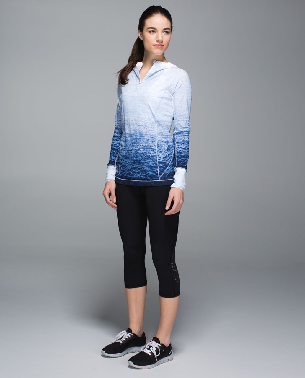 Lululemon Water Bound Hoodie - Ombre Wave White Navy / White