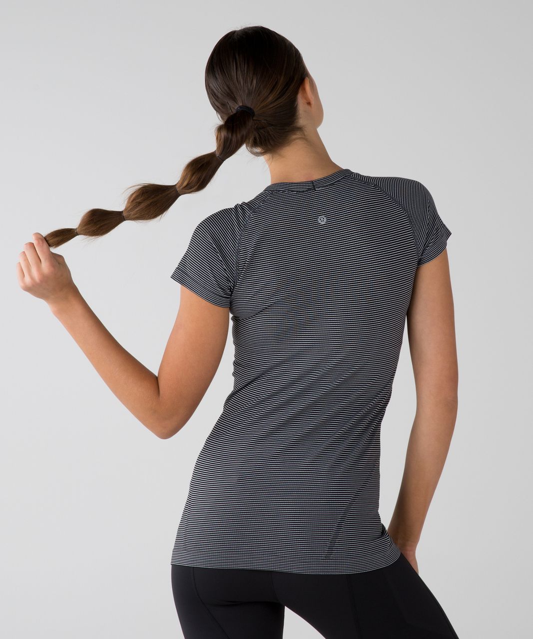 Lululemon Run: Swiftly Tech Long Sleeve Crew - Tempo Stripe White Black -  lulu fanatics