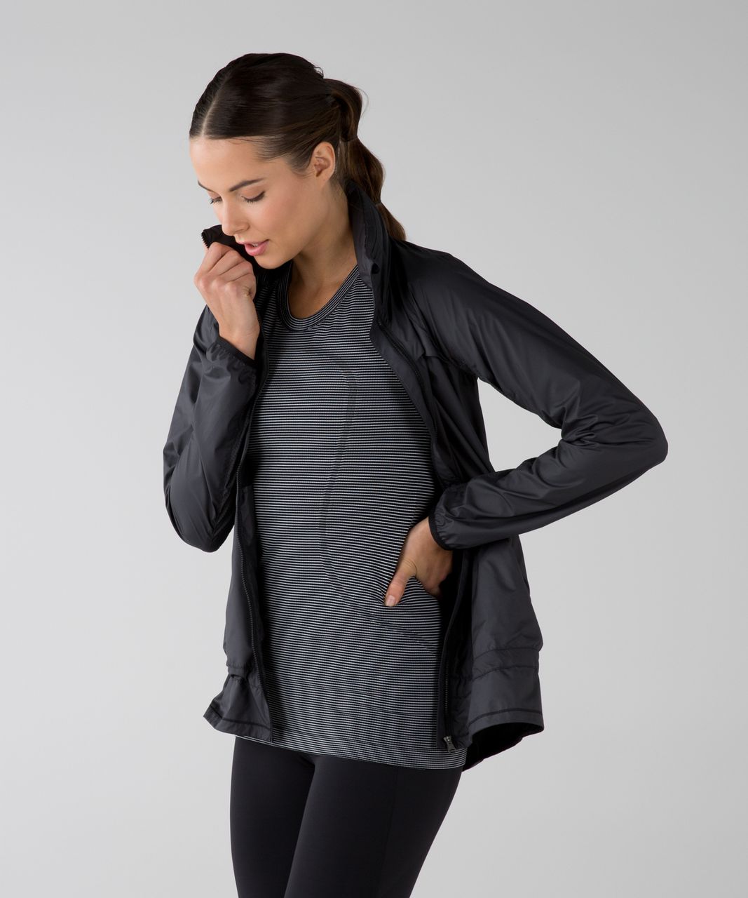 Lululemon Run: Swiftly Tech Long Sleeve Crew - Tempo Stripe White Black -  lulu fanatics