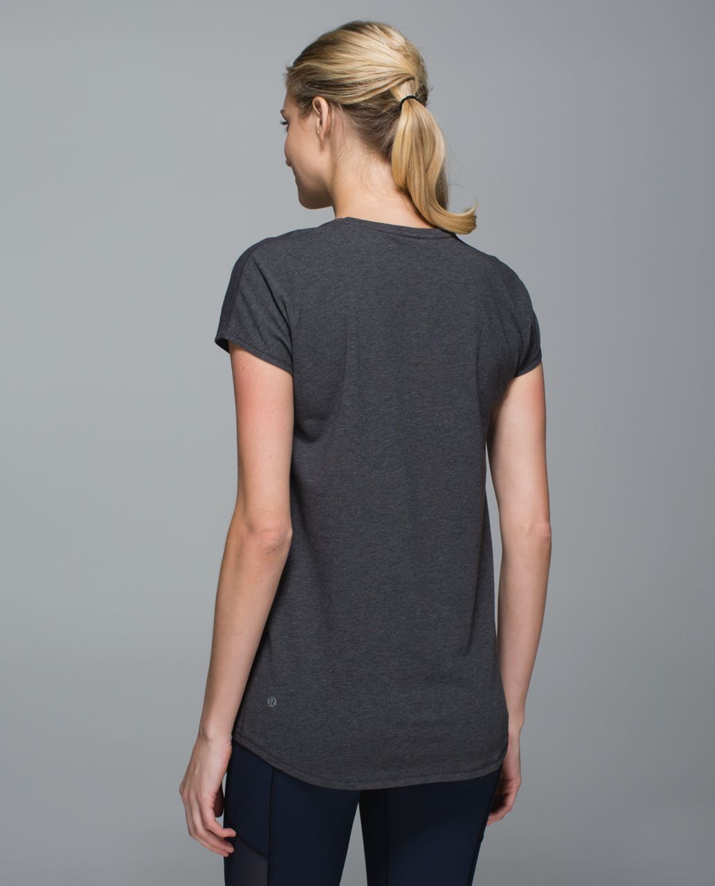 Lululemon Find Your Zen Short Sleeve - Heathered Dark Grey