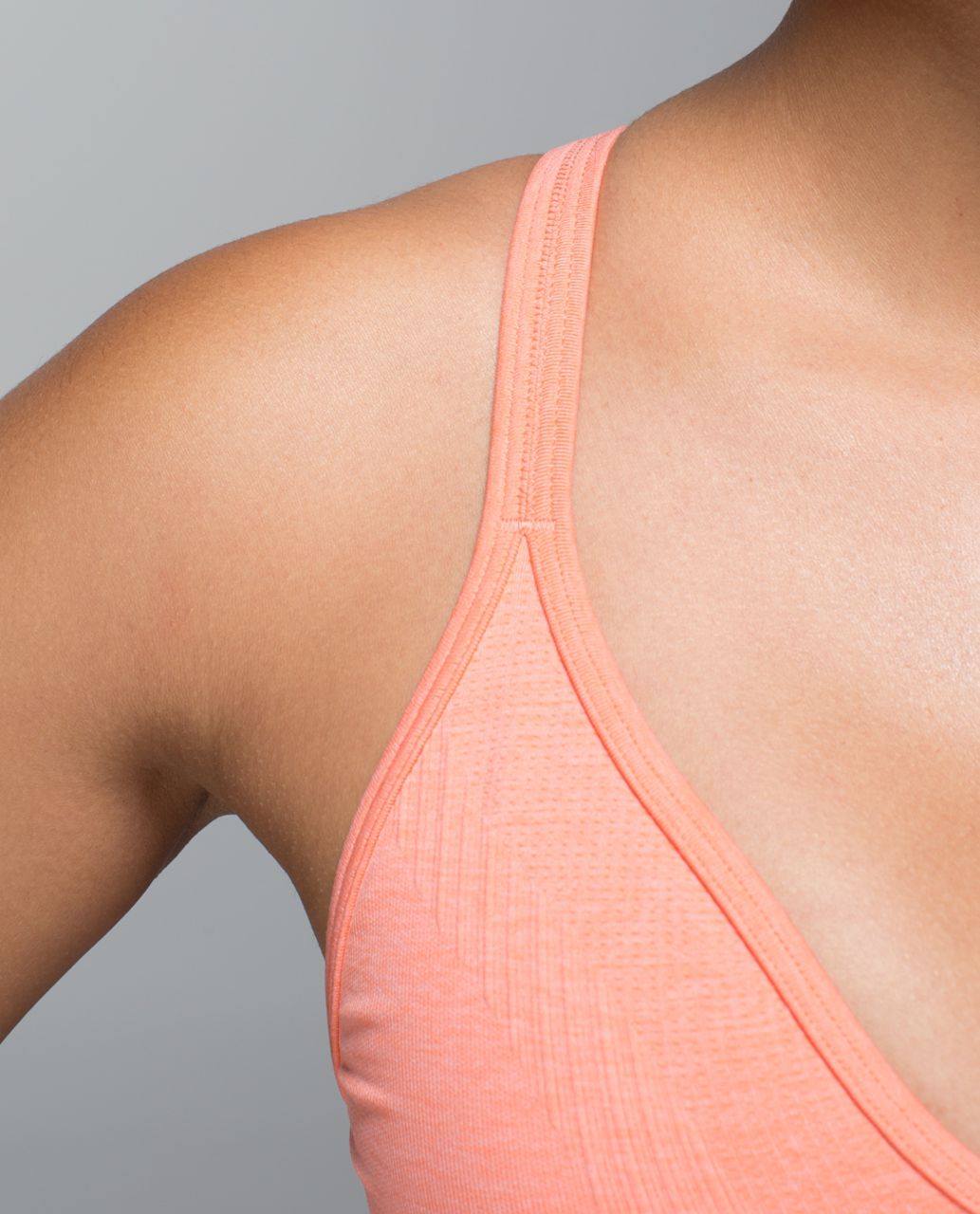 Lululemon Seamlessly Plunge Bra - Heathered Plum Peach