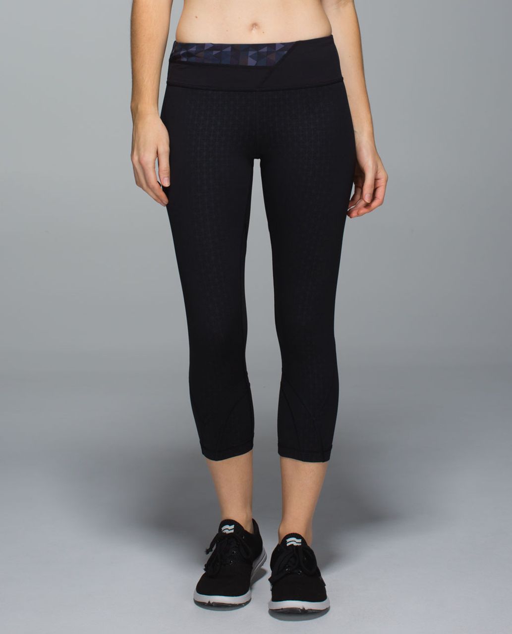 Lululemon Run:  Inspire Crop II *All Luxtreme - Tri Geo Embossed Black / Wi14 Quilt 17