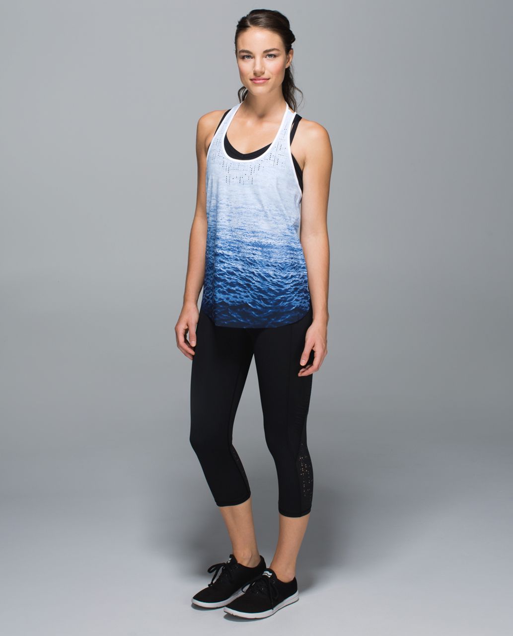 Lululemon Water Bound Crop - Black