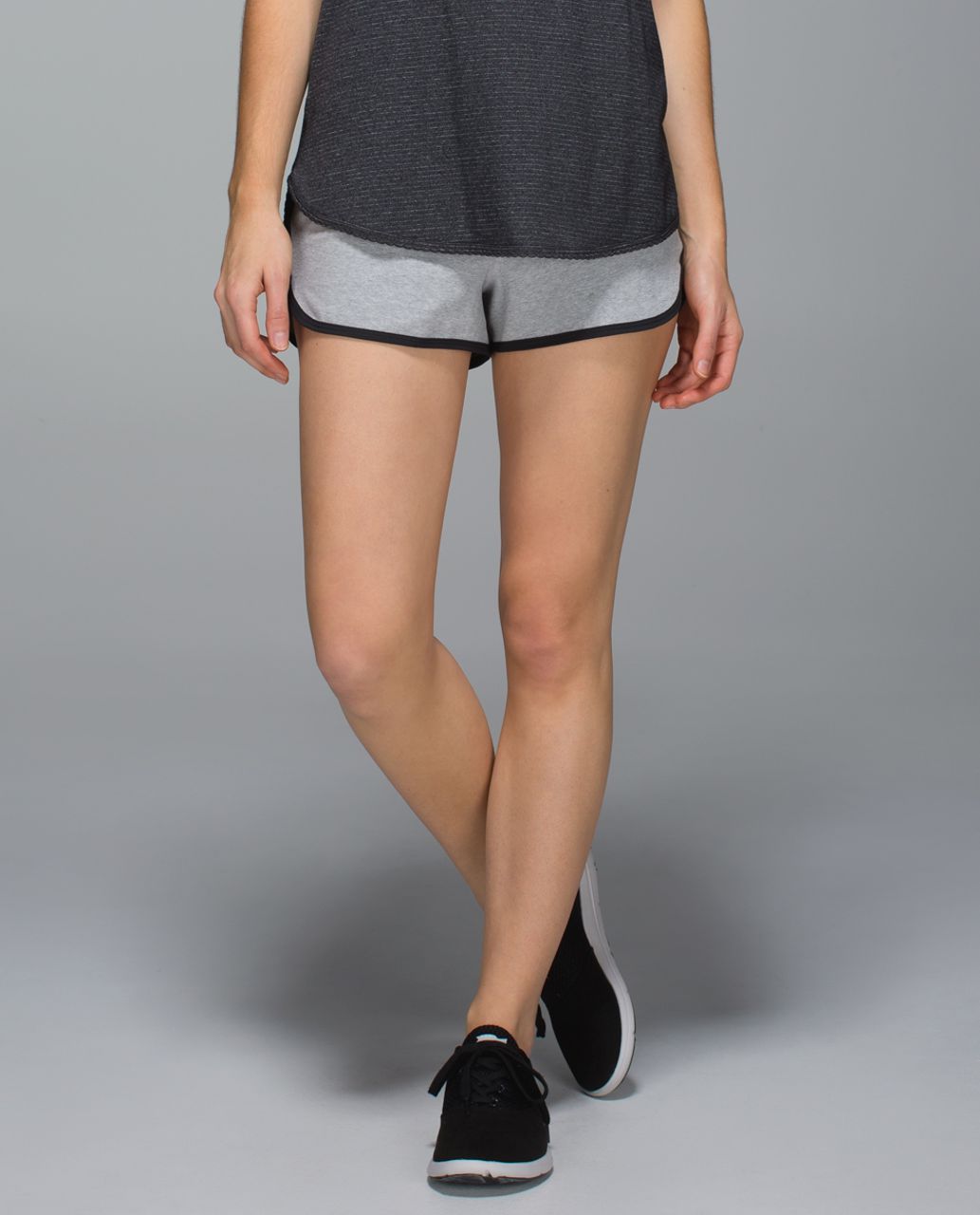 Lululemon Breezy Short - Heathered Medium Grey / Deep Coal