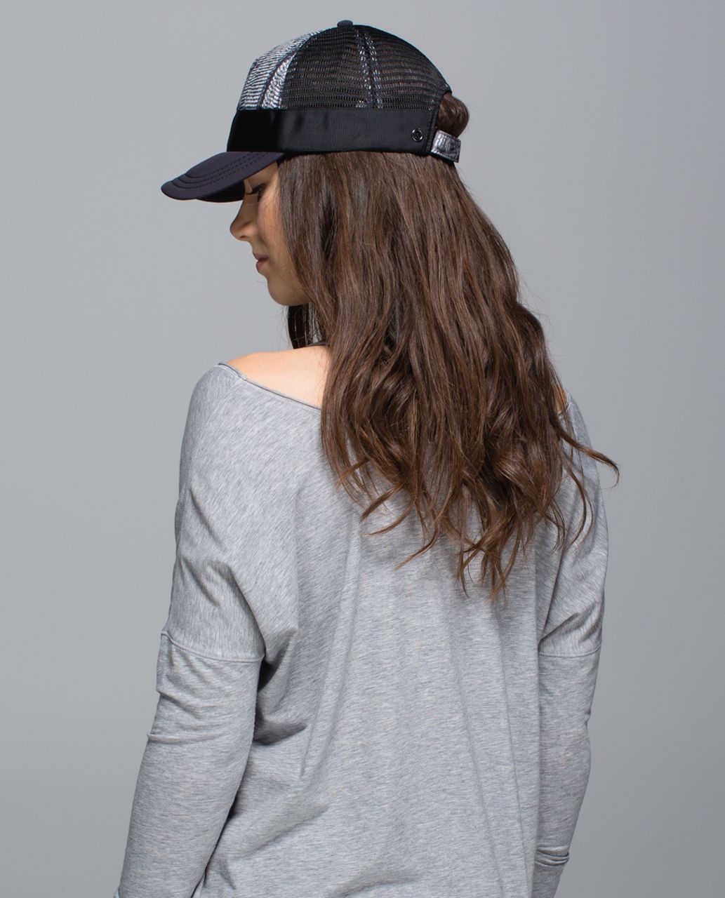 Lululemon WhatSUP Hat - Subtle Serpent Silver Spoon Slate / Black