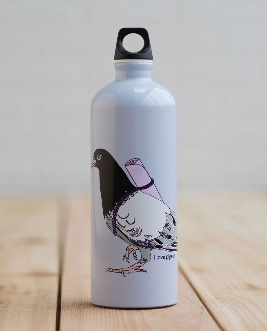 Ame & Lulu Sporty Sip Water Bottle