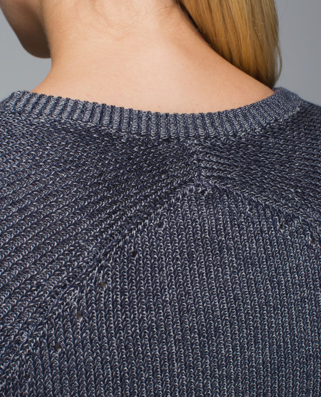 Lululemon Cabin Yogi Long Sleeve Sweater Top