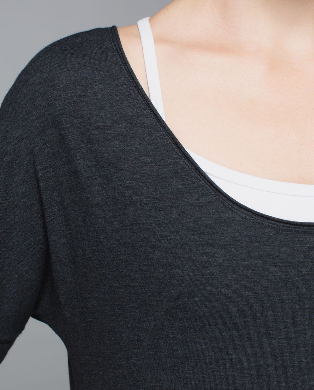 Lululemon Ravi Tee - Heathered Black