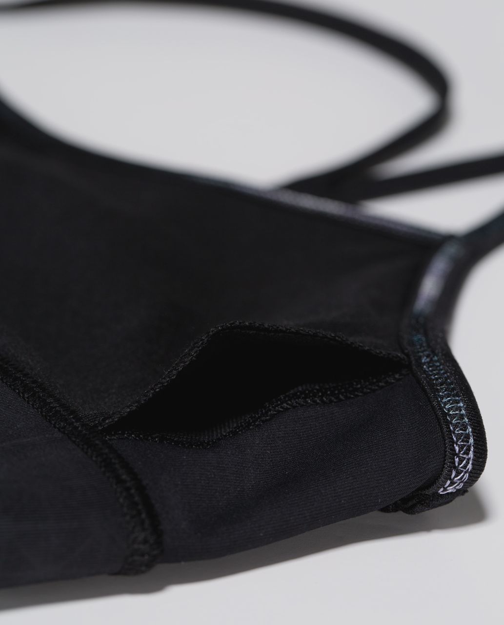 Lululemon Flow Y Bra IV - Tri Geo Embossed Black / Black