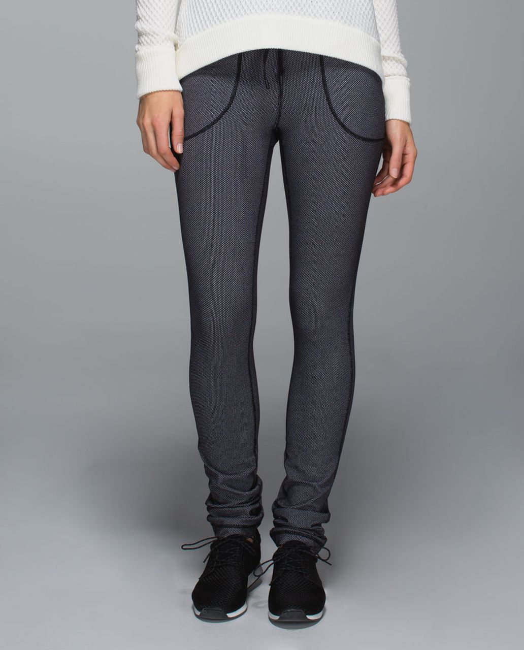 Lululemon Skinny Will Pant - Cross Stitch Black White