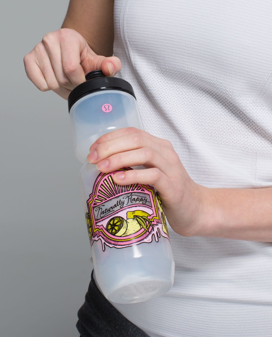 https://storage.googleapis.com/lulu-fanatics/product/19801/1280/lululemon-purist-cycling-water-bottle-naturally-happy-rose-bud-guava-lava-17097-120505.jpg