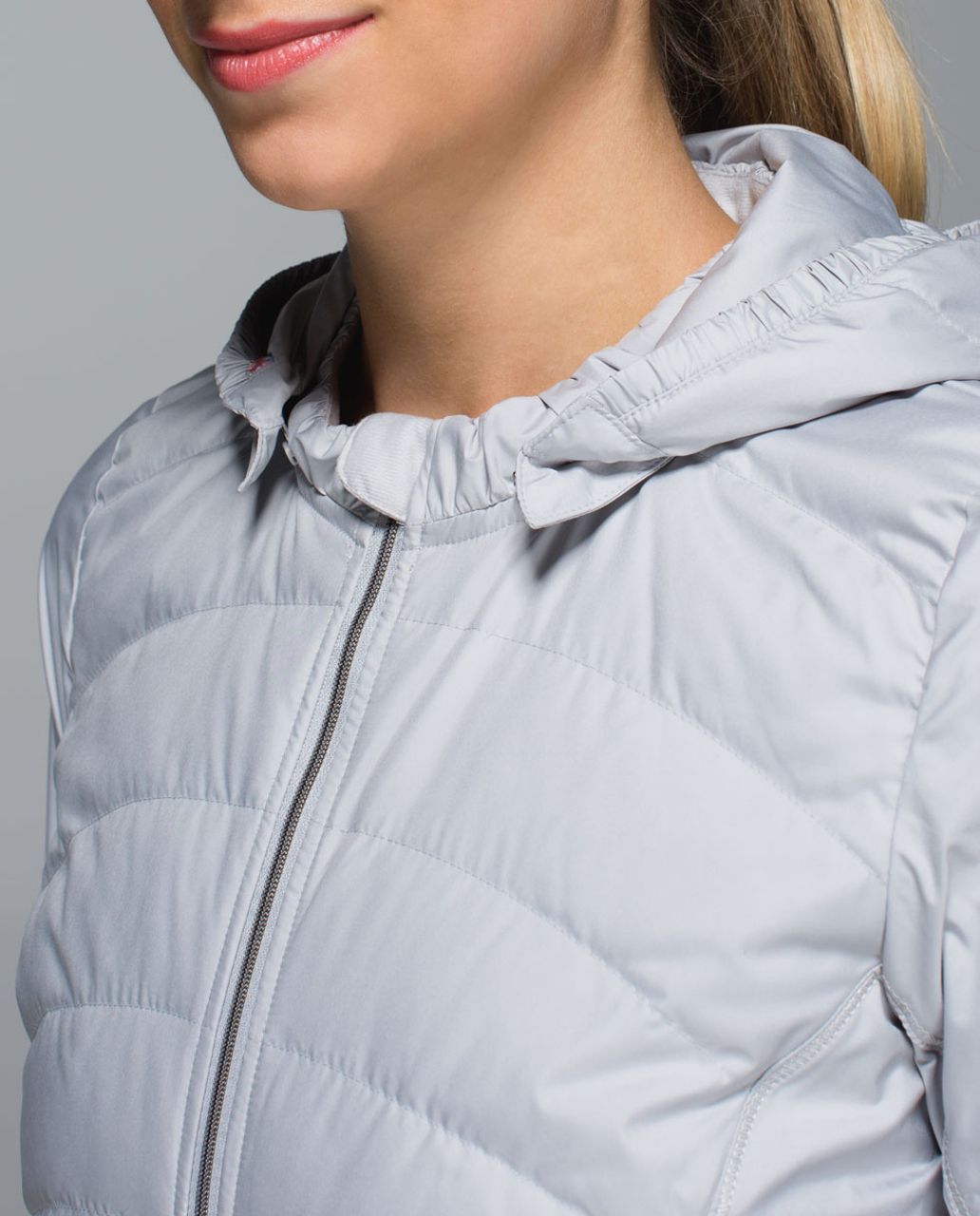 Lululemon Spring Fling Puffy Windbreaker - Silver Spoon