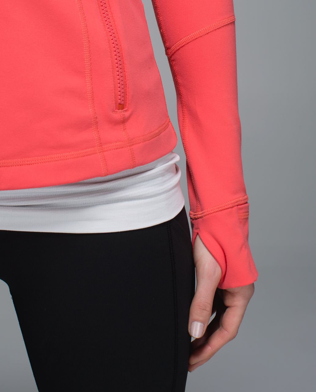 Lululemon Define Jacket - Atomic Red