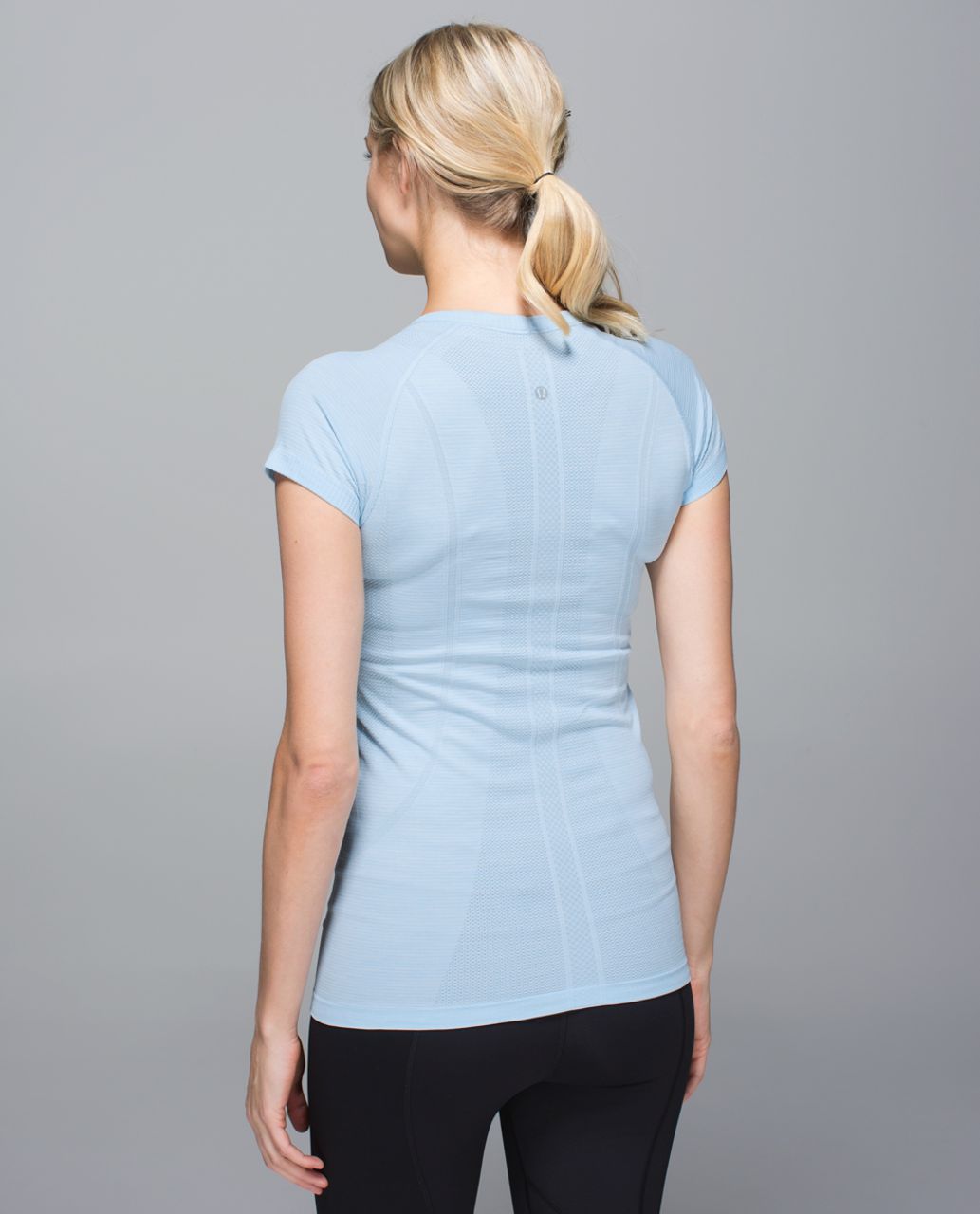 Lululemon Run: Swiftly Tech Short Sleeve Crew - Space Dye Heathered Caspian  Blue - lulu fanatics