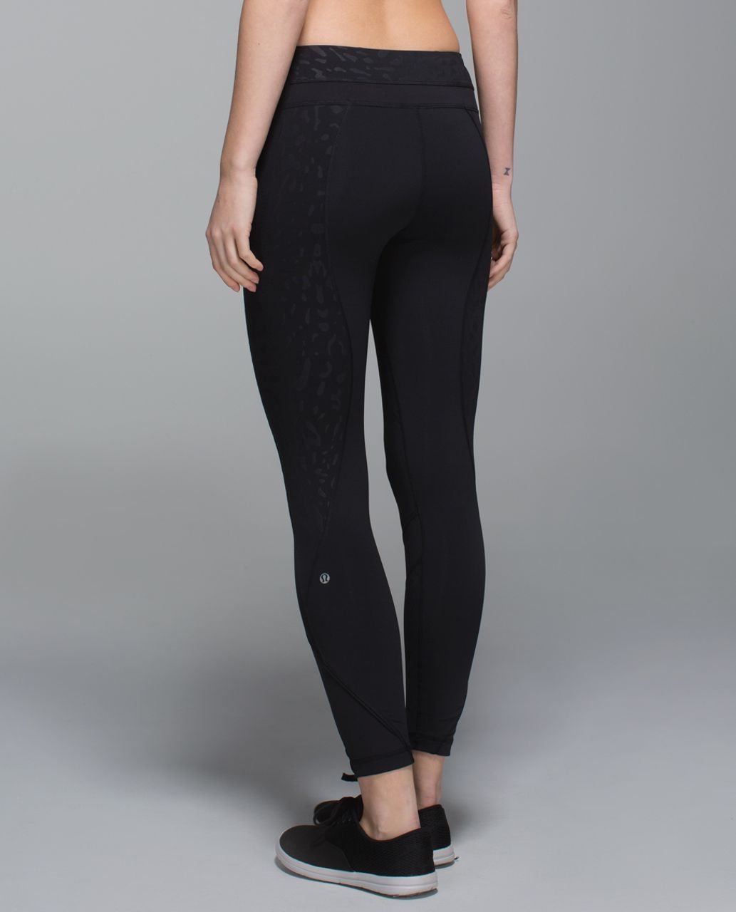 Lululemon Inspire Tight II in Black Mesh