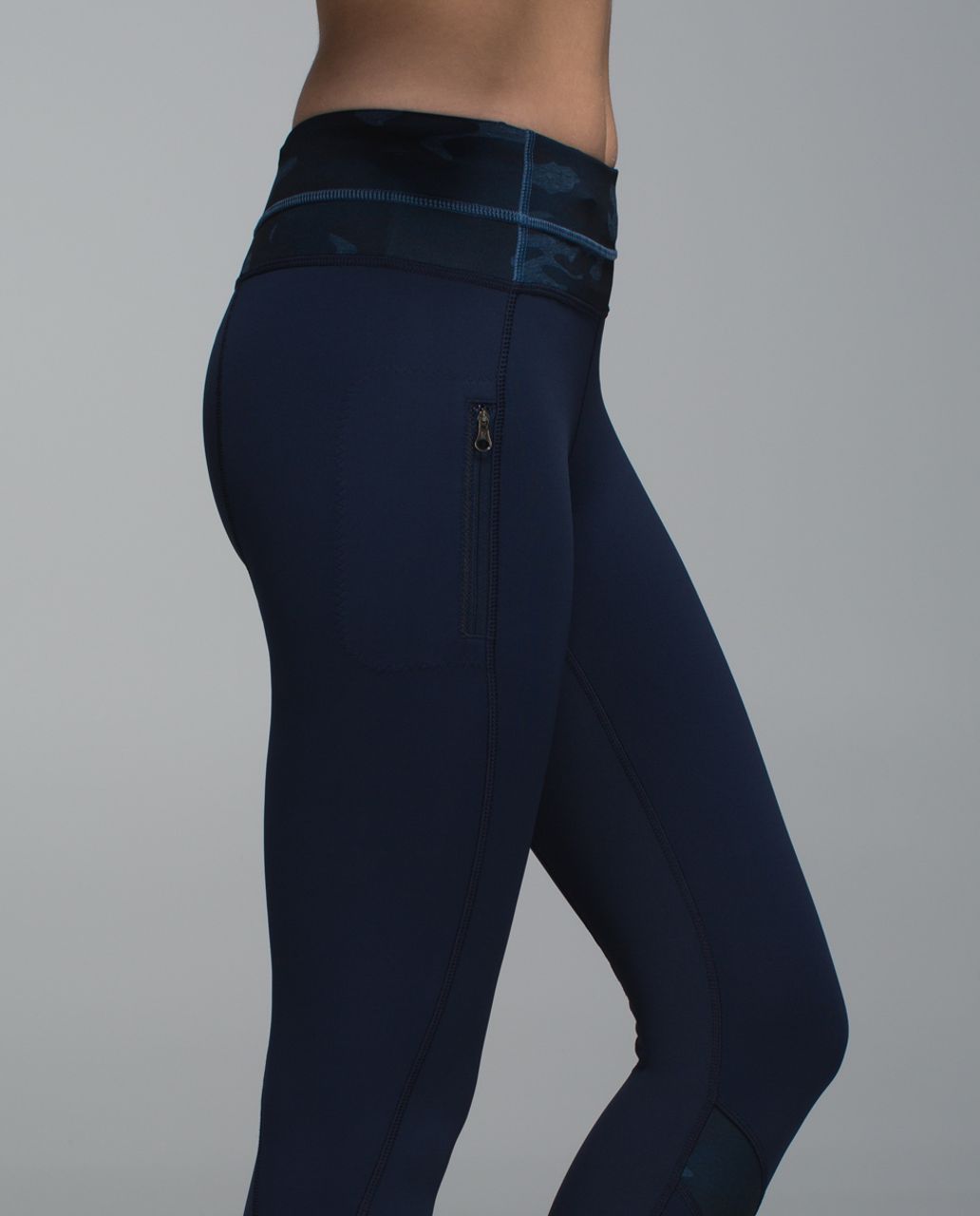 Lululemon Inspire Tight II - Inkwell / Heathered Texture Lotus Camo Oil Slick Blue