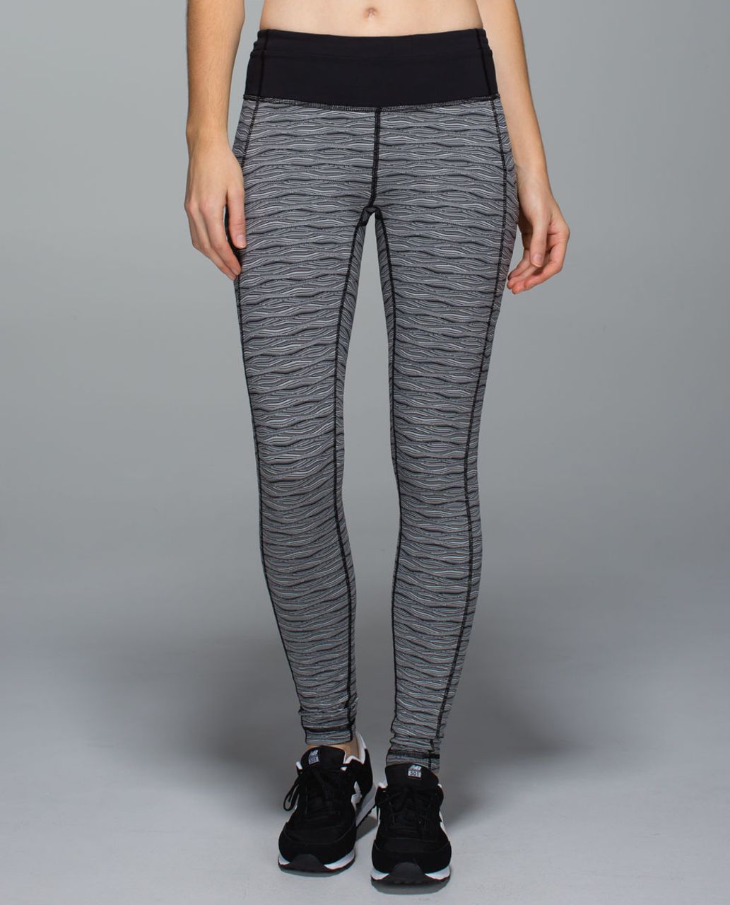 Lululemon Speed Tight II - Textured Wave Black Silver Spoon / Black