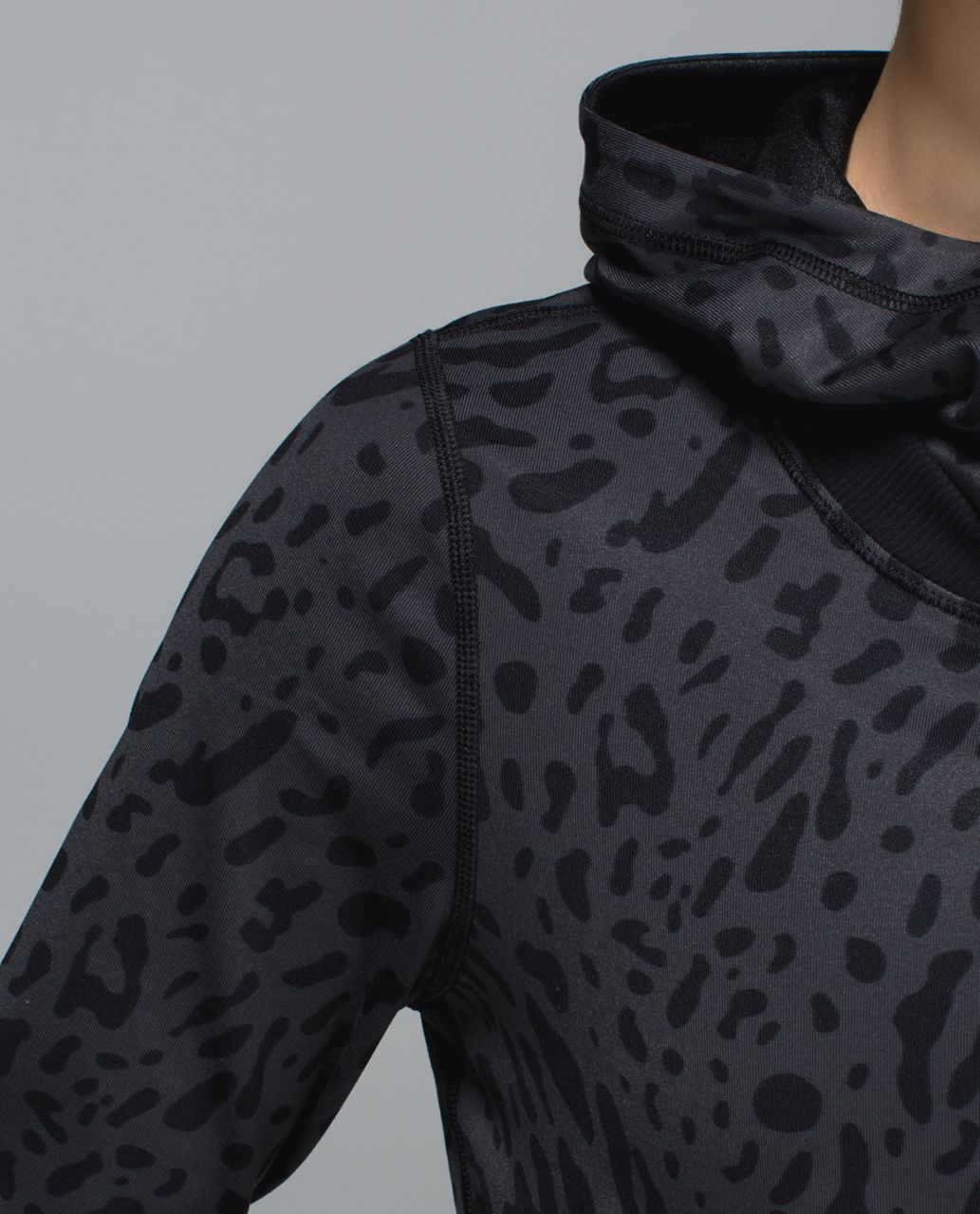 Lululemon Namaskar Hoodie - Animal Swirl Deep Coal Black / Black