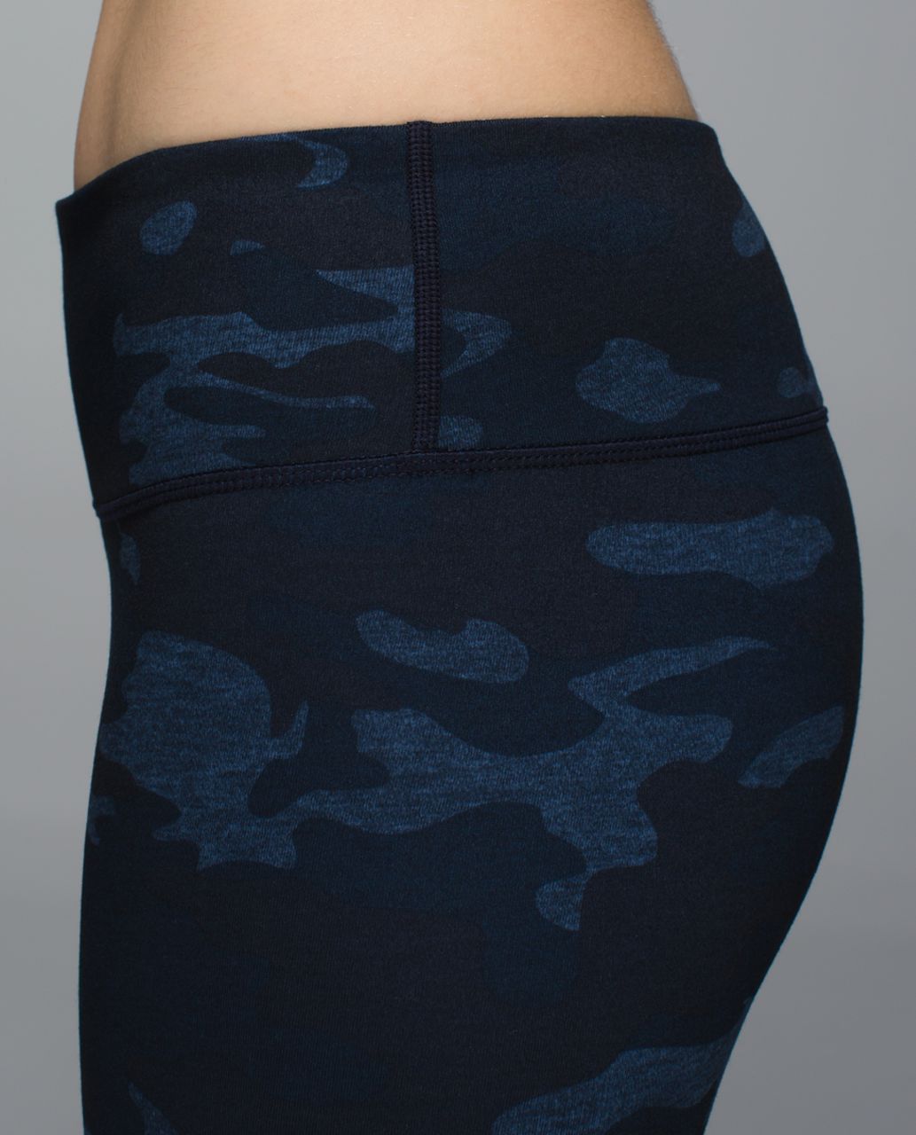 Lululemon Wunder Under Pant *Full-On Luon - Heathered Texture Lotus Camo Oil Slick Blue