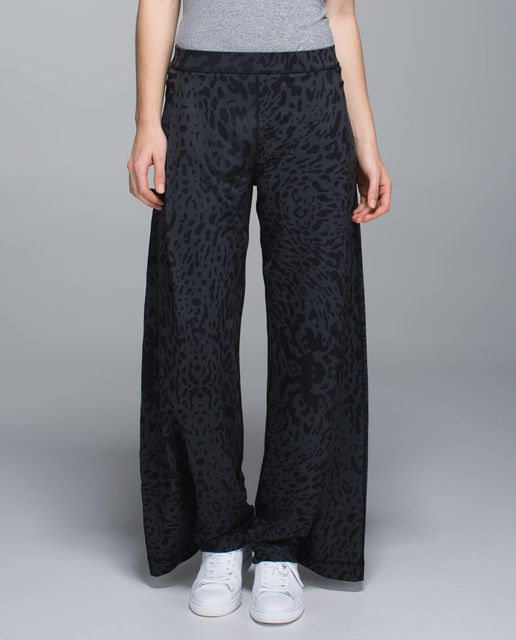 Folded Waistband Trousers – luxediary