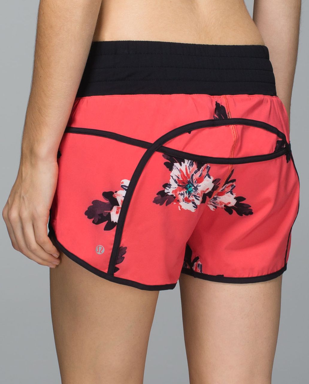 Lululemon Tracker Short II *4-way Stretch - Atomic Flower Parfait Pink Atomic Red / Black