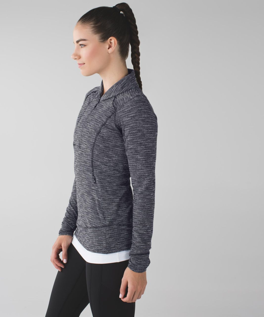 Lululemon Womens 8 Heathered Gray Herringbone 1/4 Zip Think Fast Pullover