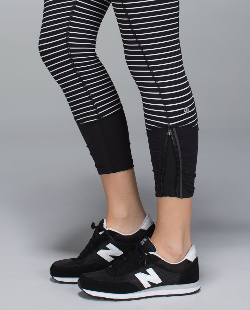 Lululemon Women's Cropped Leggings Size 4 Black And White Striped Chec –  Alexa Organics LLC - Natural Baby Products