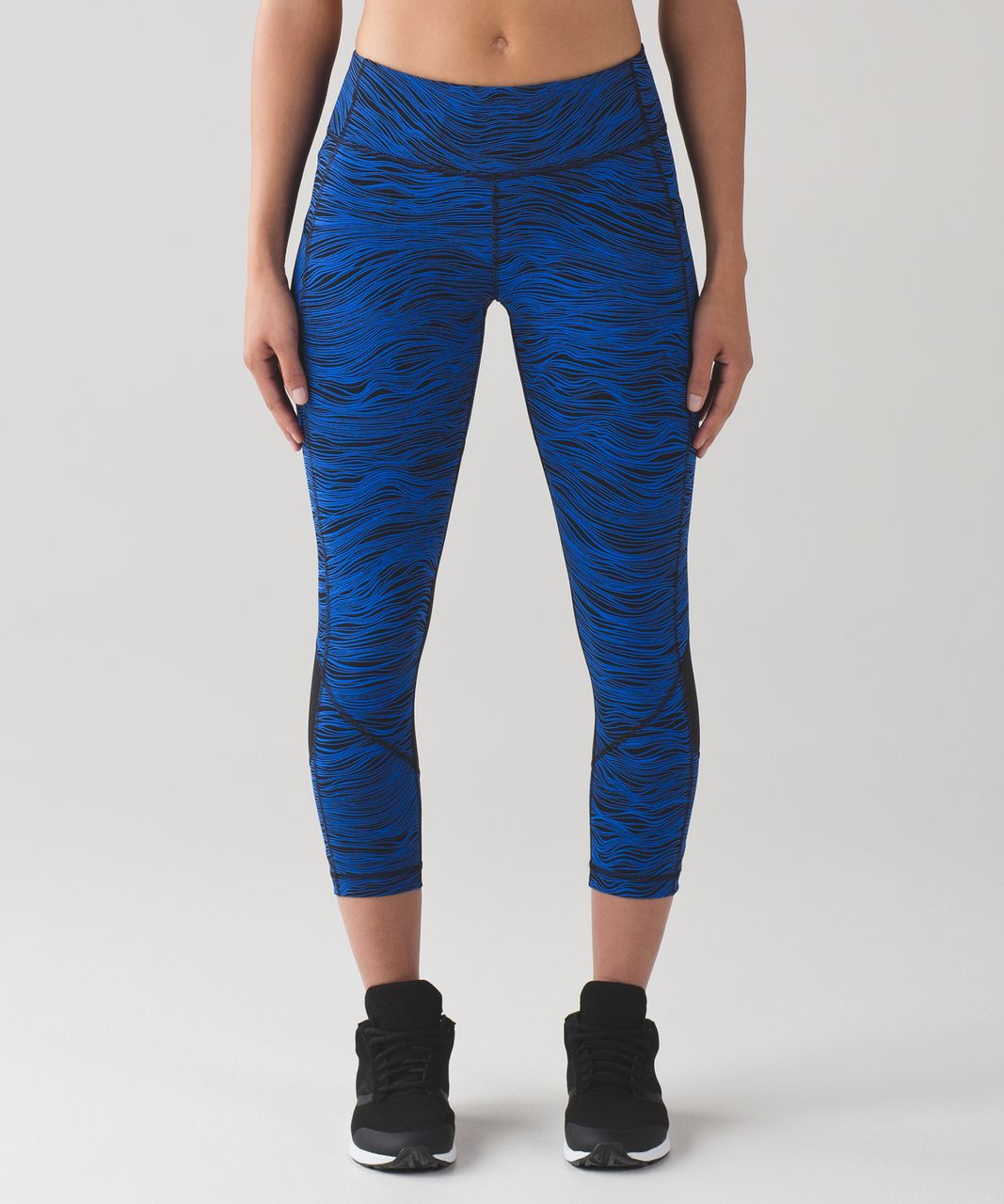 Lululemon Pace Rival Crop (22") - Life Lines Cerulean Blue Black / Black