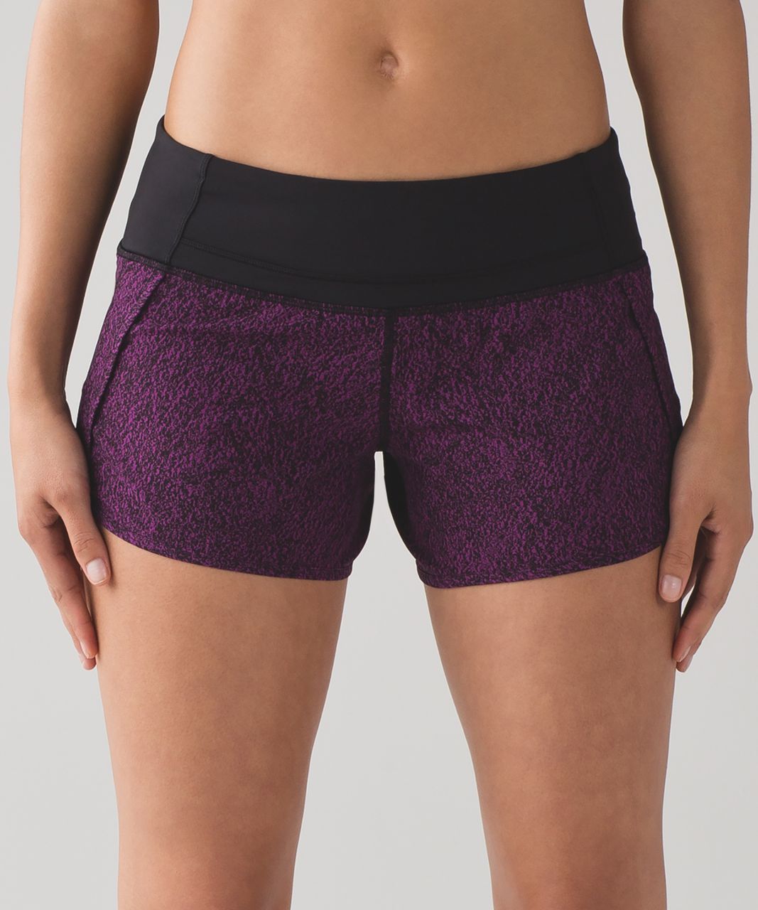 Lululemon Run Times Short (4") - Circuit Aurora Black / Black