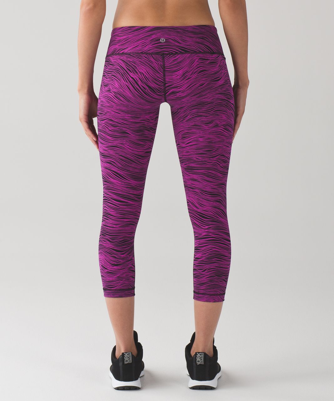 Lululemon Wunder Under Crop III Ziggy Snake Fatigue Green Gator