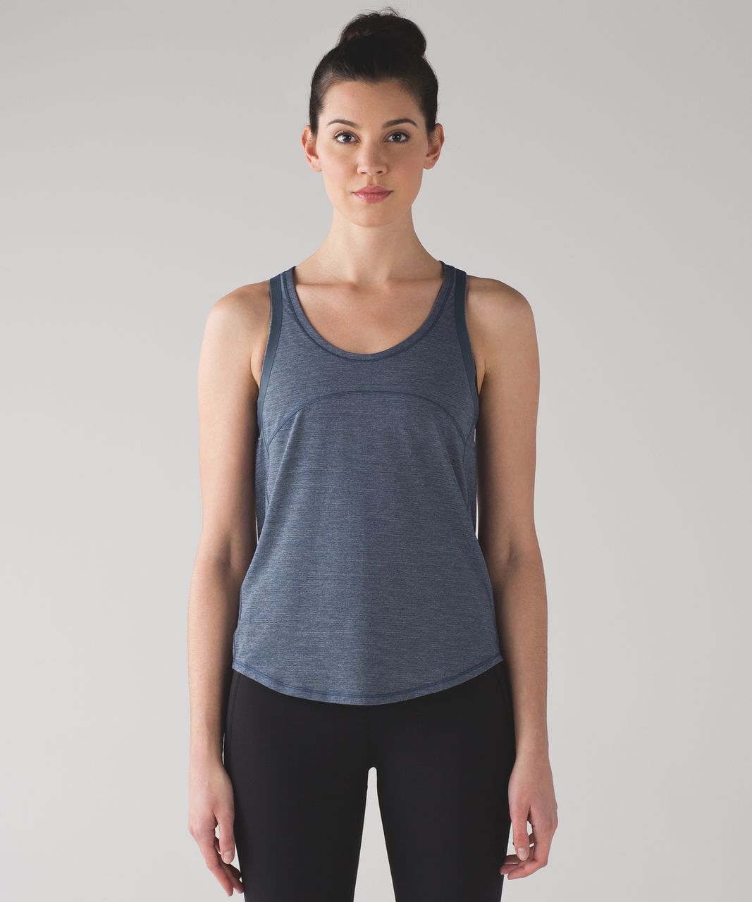 Lululemon On Track Singlet - Heathered Astro Blue