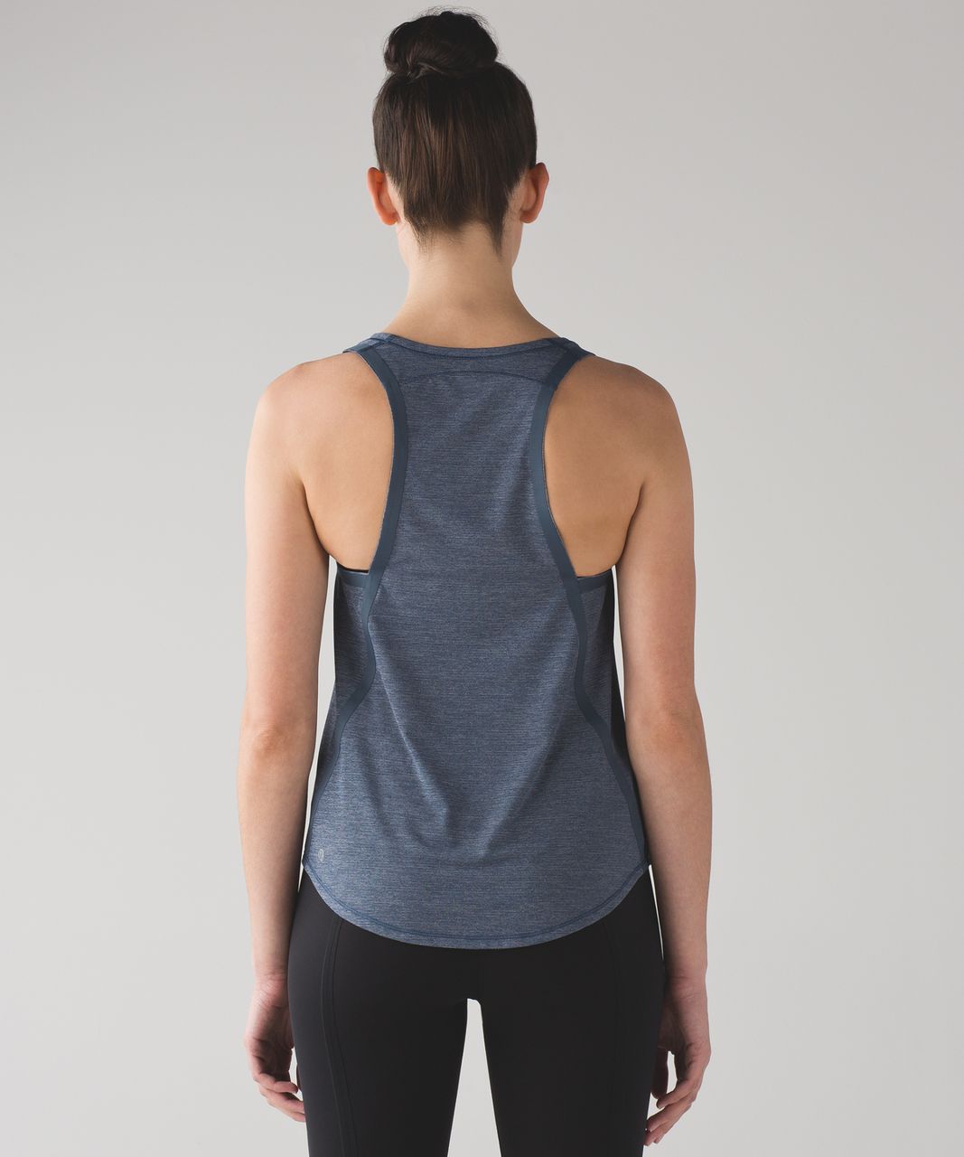 Lululemon On Track Singlet - Heathered Astro Blue