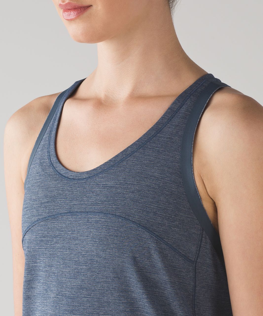 Lululemon On Track Singlet - Heathered Astro Blue