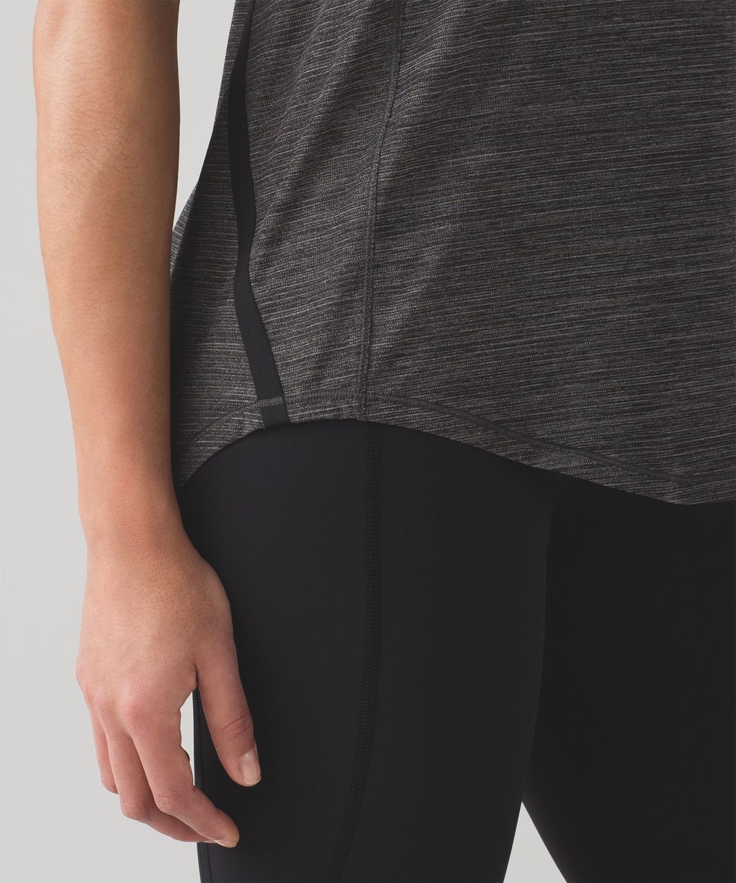 Lululemon On Track Singlet - Heathered Black