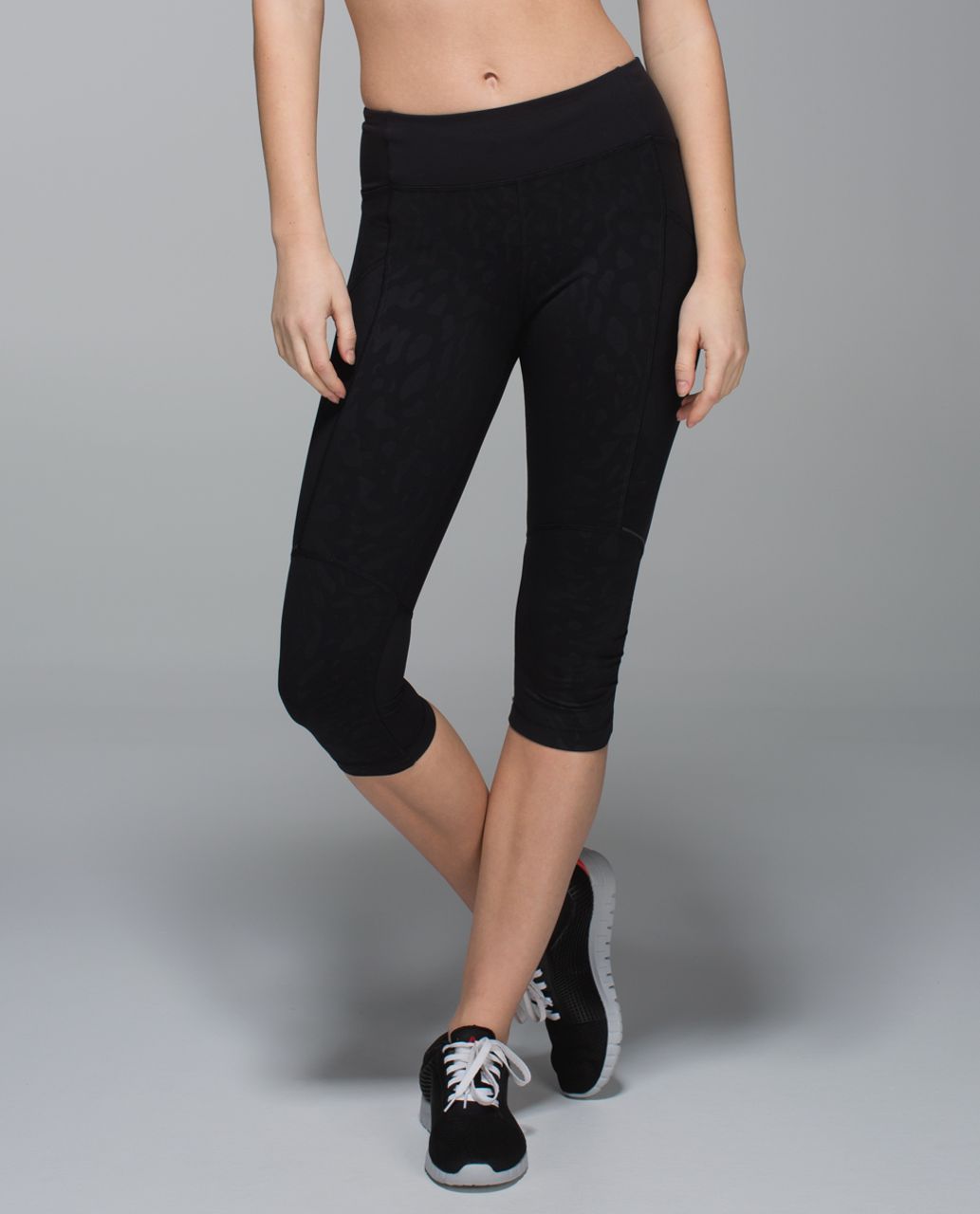 Lululemon Stash It Crop - Animal Swirl Embossed Black / Black