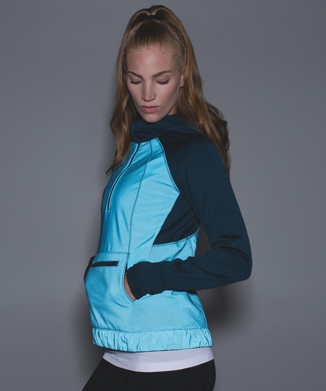 Lululemon Right Round Jacket - Alberta Lake - lulu fanatics