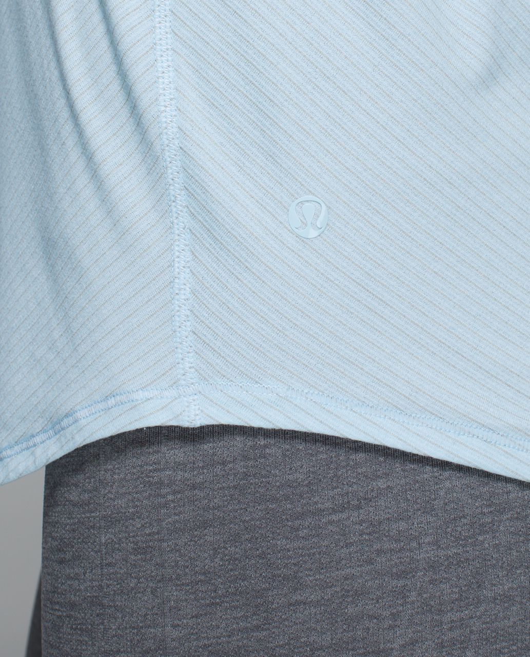 Lululemon Essence Tank - Heathered Caspian Blue