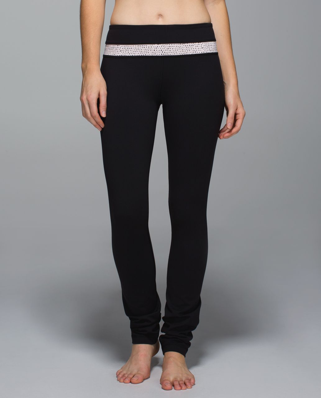 Lululemon Skinny Groove Pant *Full-On Luon - Black / Speckle Dot Parfait Pink Black