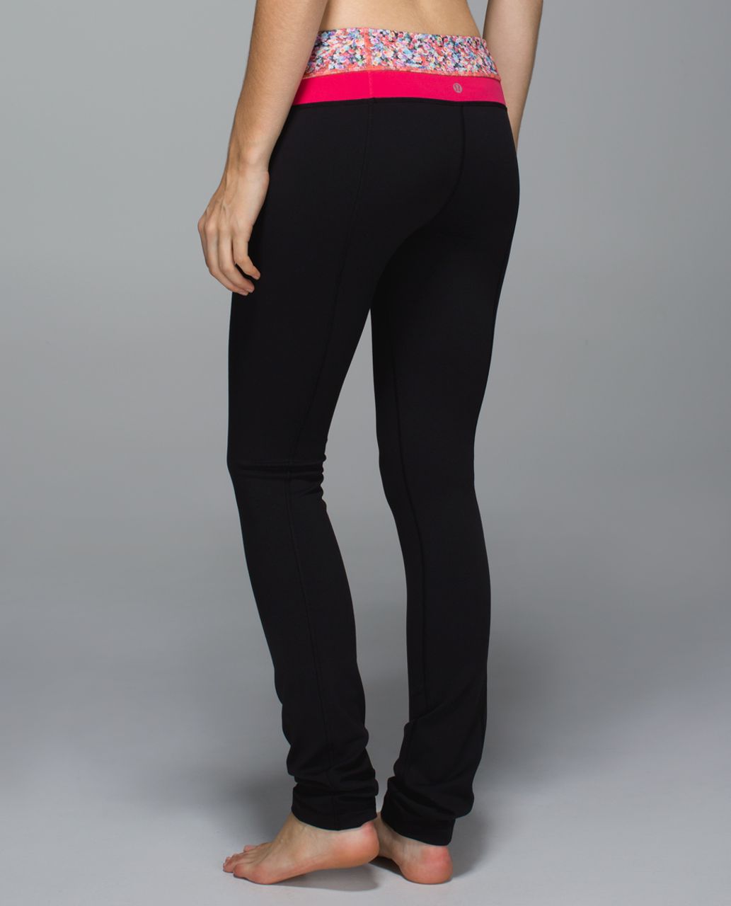 Lululemon Skinny Groove Pant *Full-On Luon - Black / Prism Petal Multi /  Boom Juice - lulu fanatics