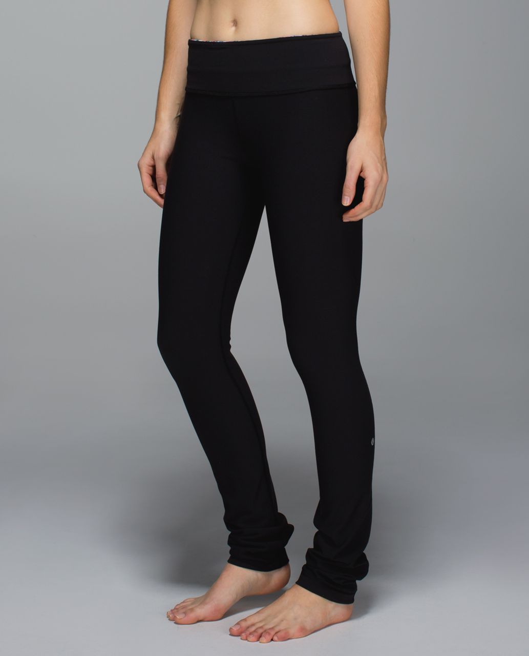 Lululemon Skinny Groove Pant *Full-On Luon - Black / Prism Petal Multi / Boom Juice