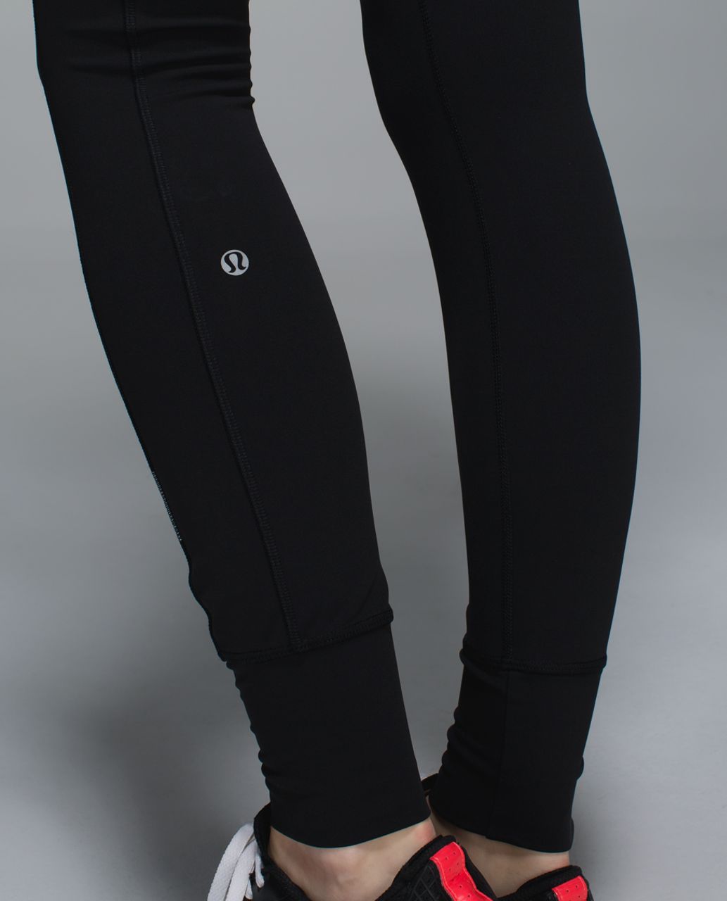 Lululemon Speed Tight II *Full-On Luxtreme - Black /  White